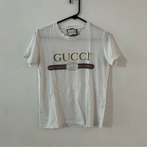 Gucci women’s Tshirt unisex size small
